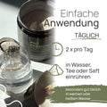 Einfache Anwendung von Pro Präbioma: 2 × pro Tag in Wasser, Tee oder Saft einrühren, besonders gut löslich in warmem oder heißem Wasser; Pulver wird in ein Glas Wasser gegeben